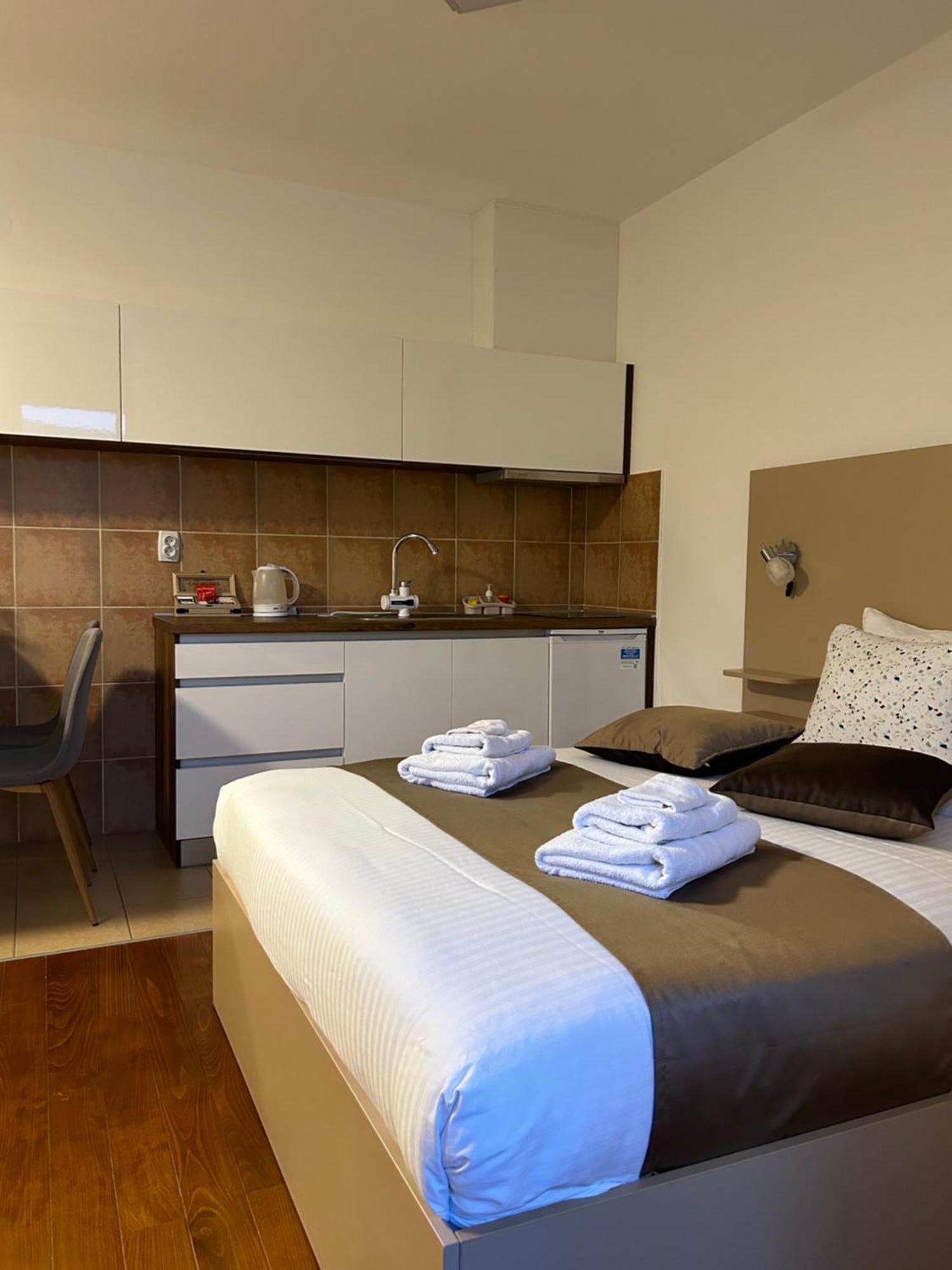 Imperia Apartments Vrnjačka Banja エクステリア 写真